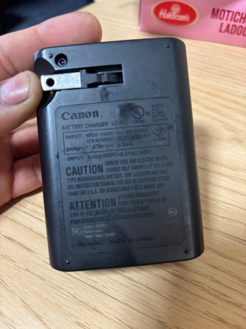 Canon EOS ミラーレスカメラ 本体