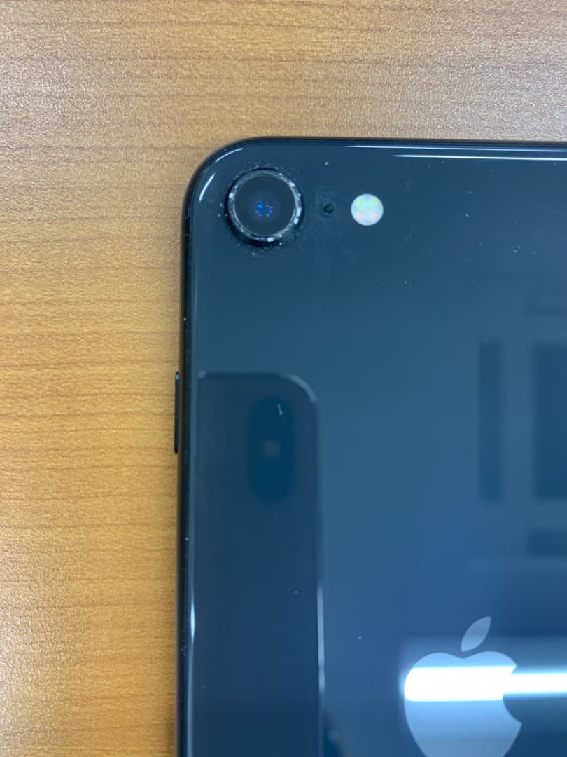 S*）様 動作確認済 iPhone SE Gen2 128GB ID E2680