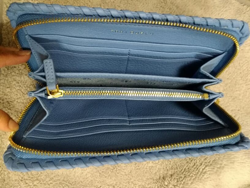 新品 トリーバーチ 長財布