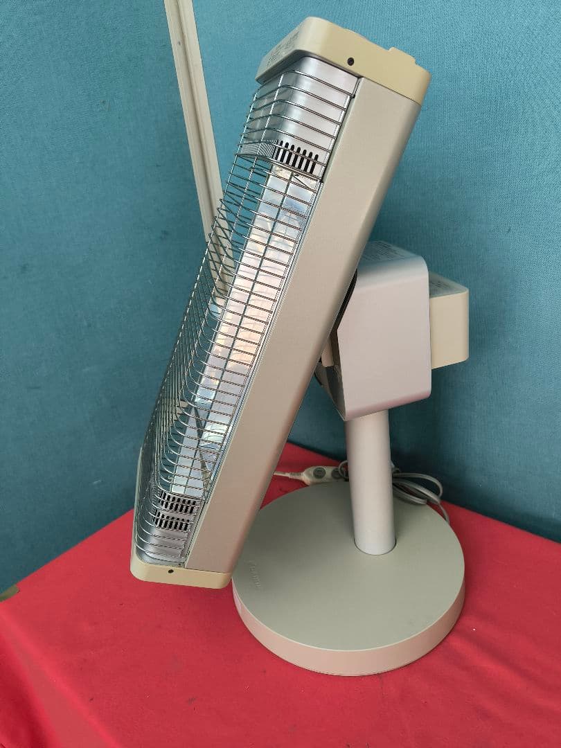 美品　ダイキン セラムヒート 遠赤外線暖房機　ERFT11WSE7