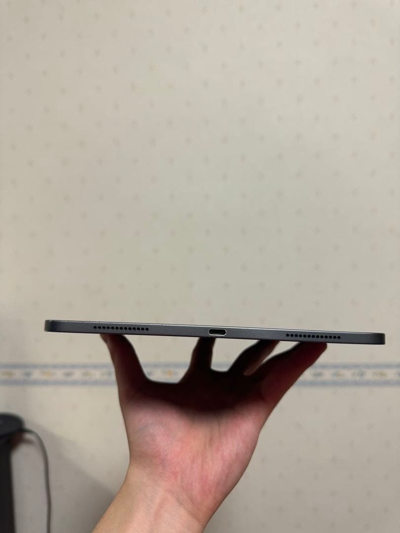 iPad Pro11インチ第2世代 WiFi 128GB スペースグレー