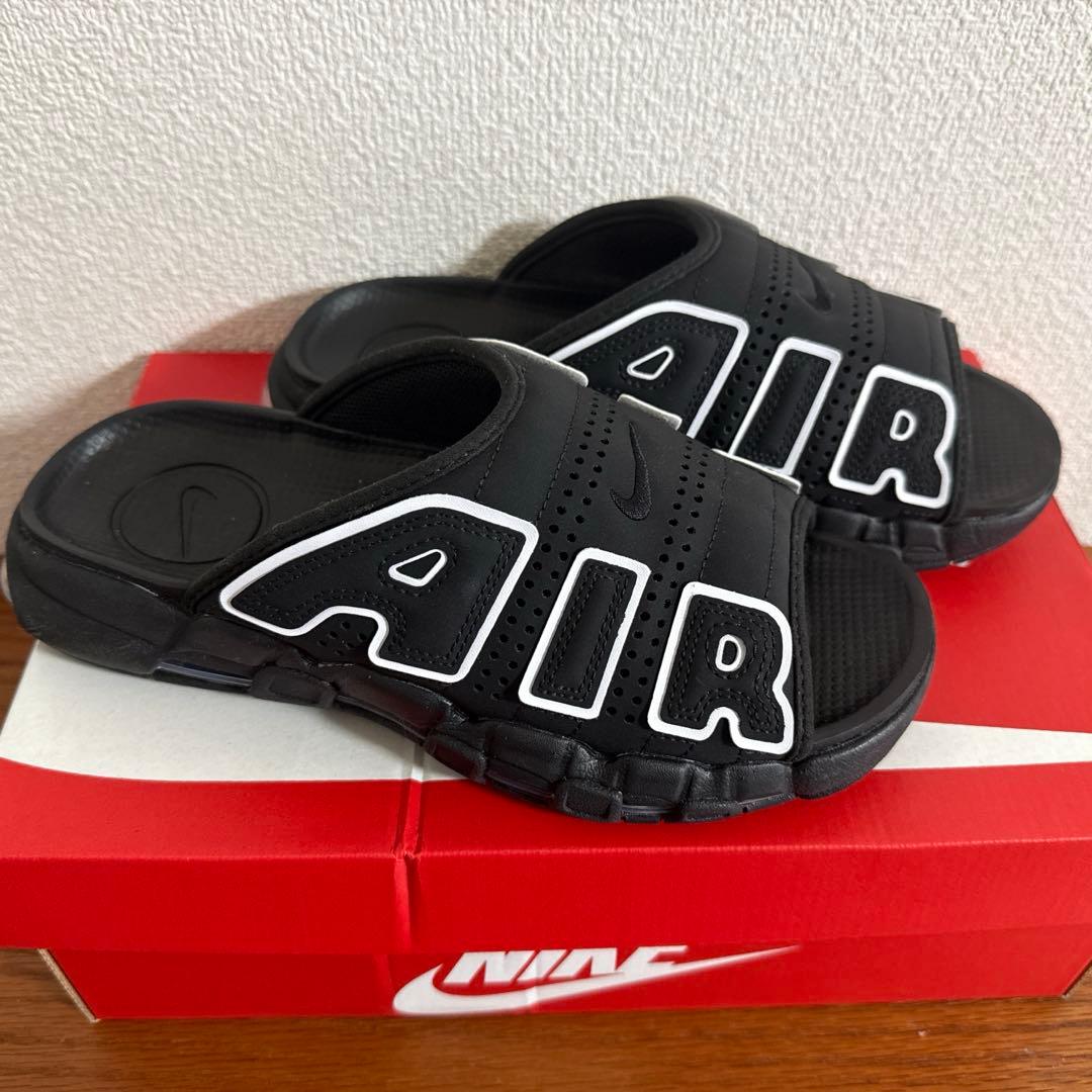 連休限定値下げ《美品》 NIKEエアモアアップテンポ　ブラック