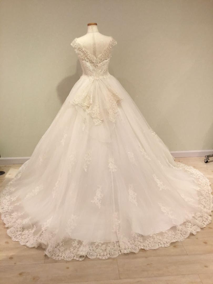 つ*き様 YNS WEDDINGウェディングドレス Aライン ホワイト