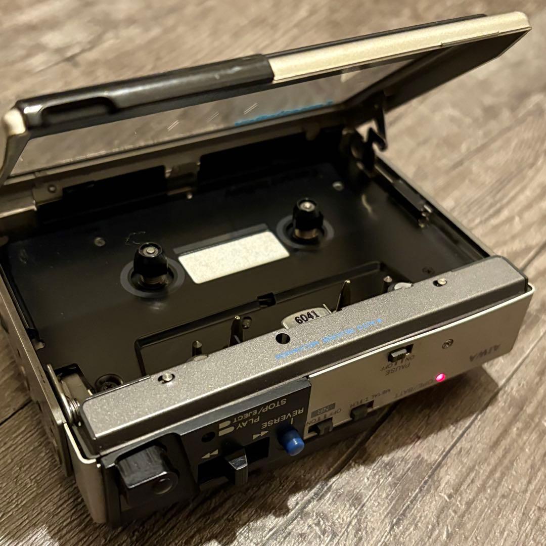 ジャンク AIWA CassetteBoy HS-P2 カセットプレーヤー