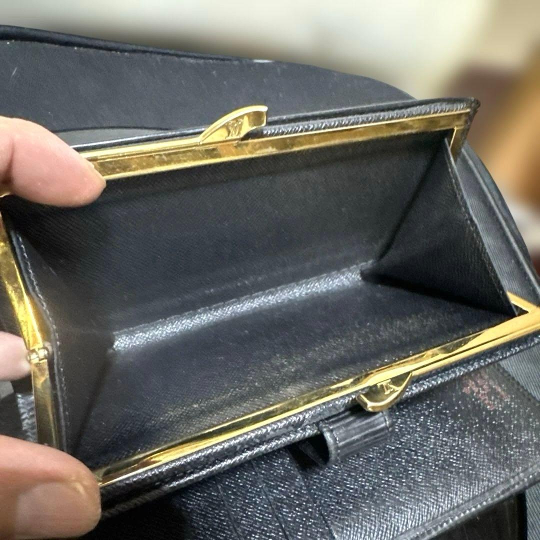 ⑤☆使用感少/美品♪コンチネンタル がま口 長財布 エピ ノワール レザー