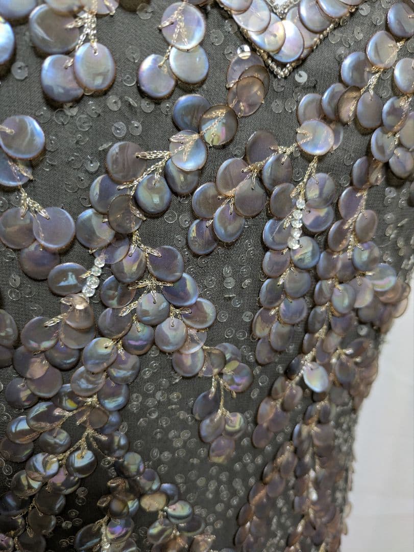 割引　シルバー ビーズ装飾 パーティードレス