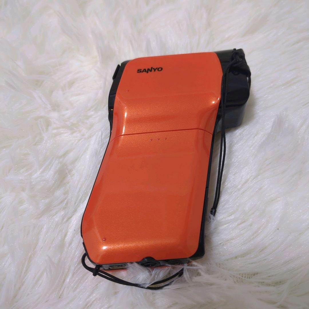 箱付き美品✨️　希少　SANYO Xacti DMX-CG11(D) オレンジ
