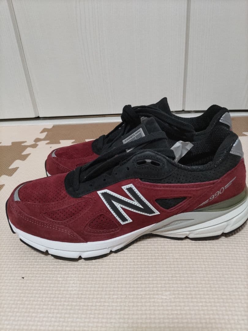 New Balance 990 赤/黒 トレーニングシューズ