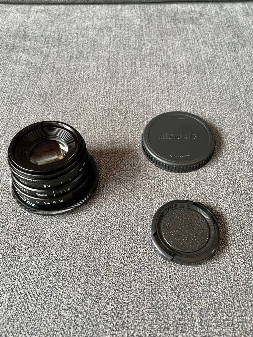 35mm F1.6 単焦点レンズ