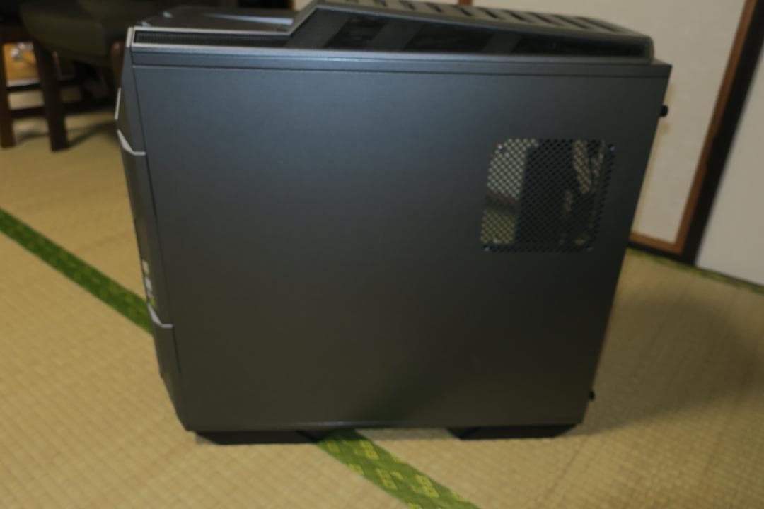 フルタワーPCケース　Diginos GRone ブルーレイドライブ付き