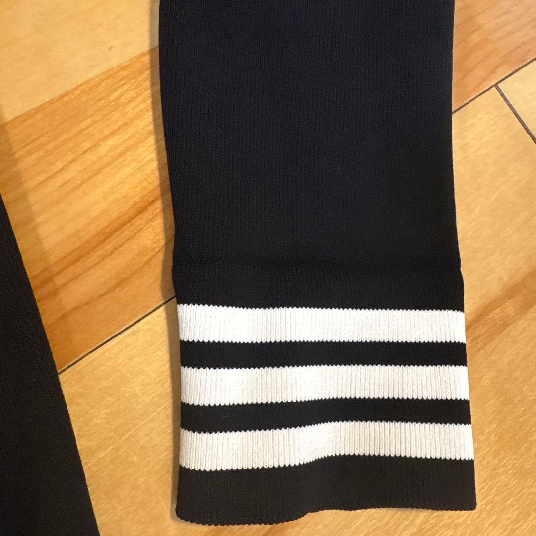 ボーダーズアットバルコニー　ニット　トップス　金ボタン 36 黒