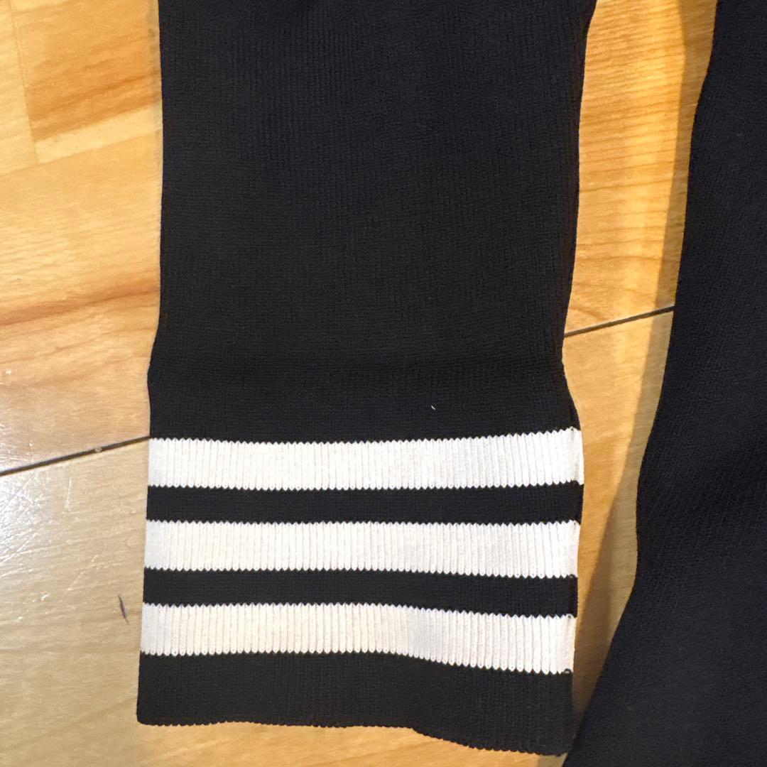 ボーダーズアットバルコニー　ニット　トップス　金ボタン 36 黒