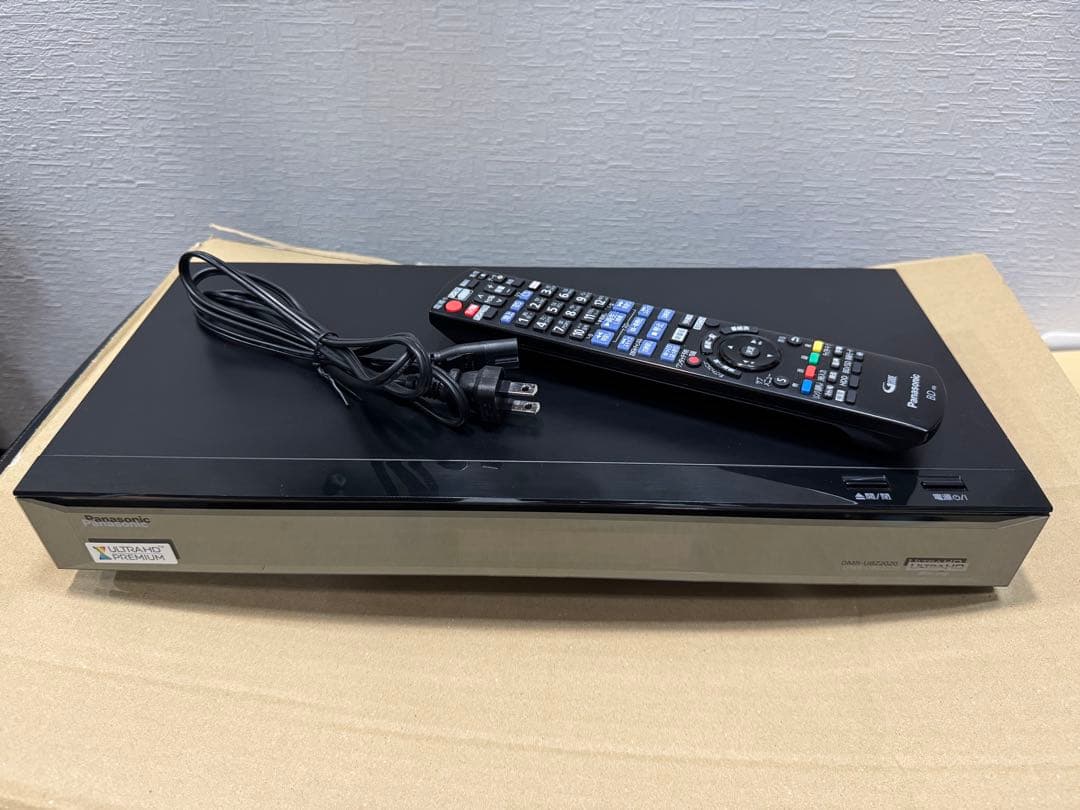 美品！ 3チューナー 2TBパナソニック DMR-UBZ2020 2017年製