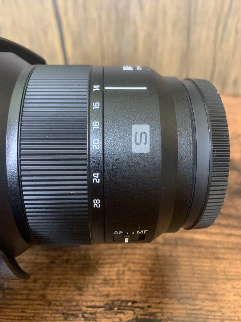 LUMIX S 14-28mm 0.15m/0.49ft-∞