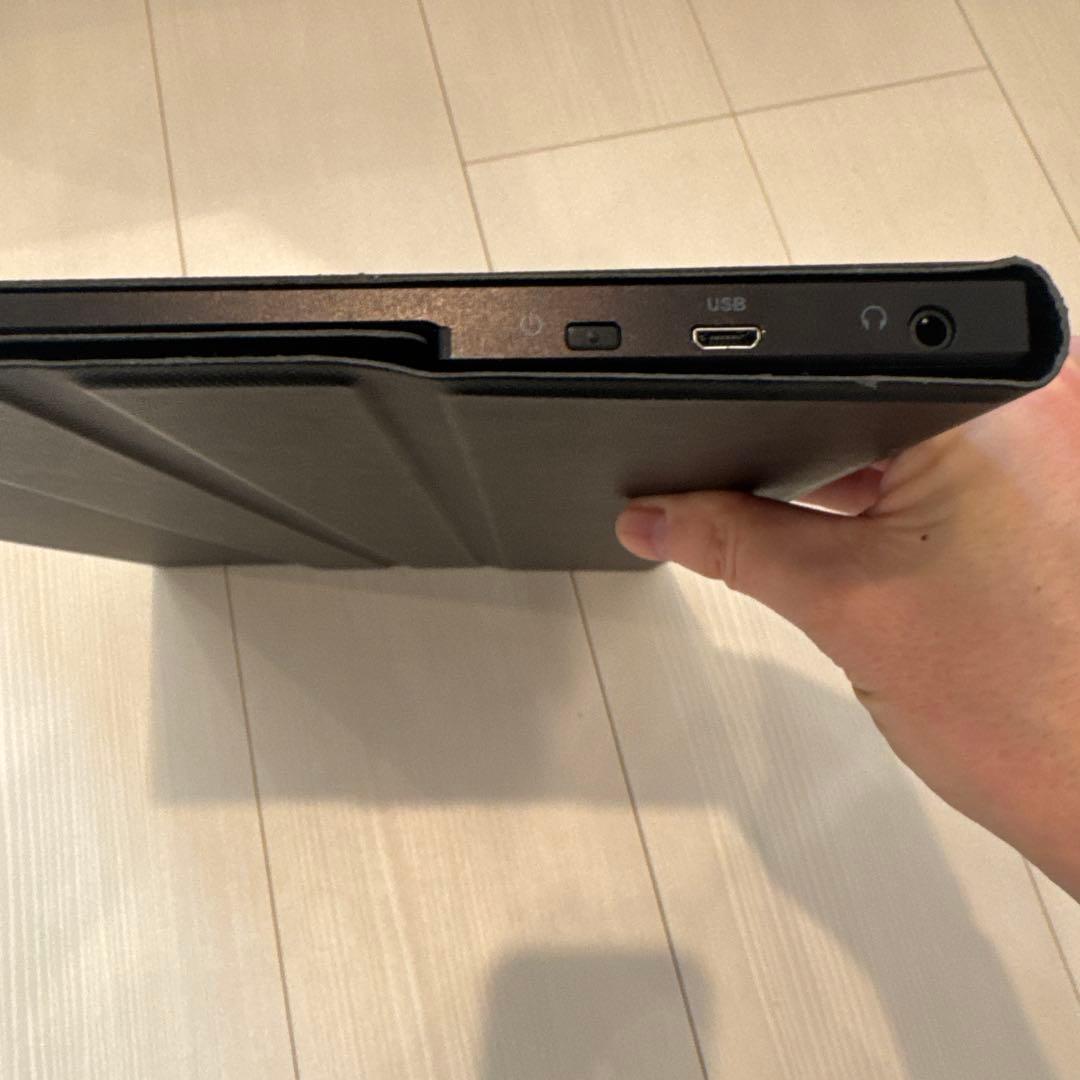 プリンストン　15.6型フルHDタッチ機能付きモバイルディスプレイ