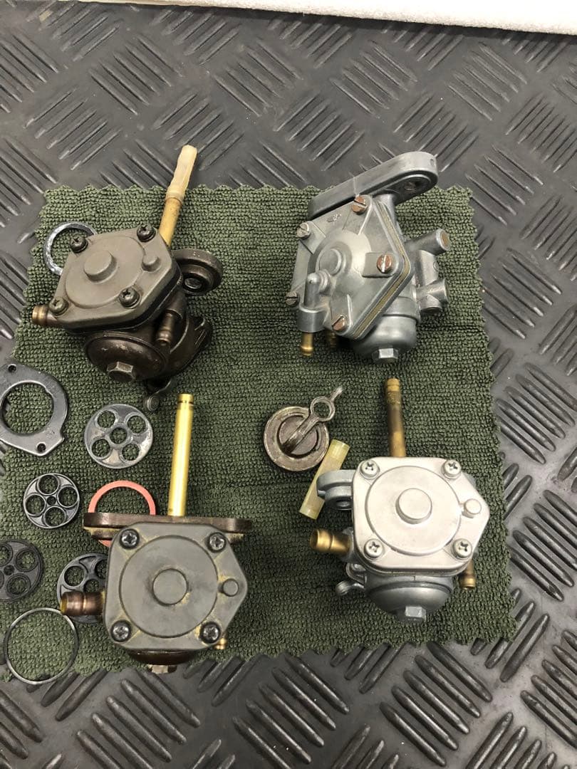 黄*し様 gt380 ガソリンコック