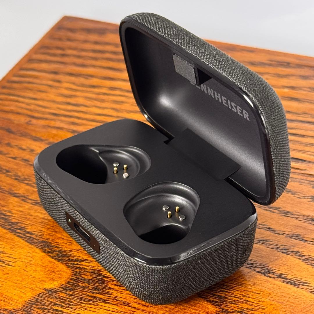 ゼンハイザーMomentum True Wireless 4 充電ケース