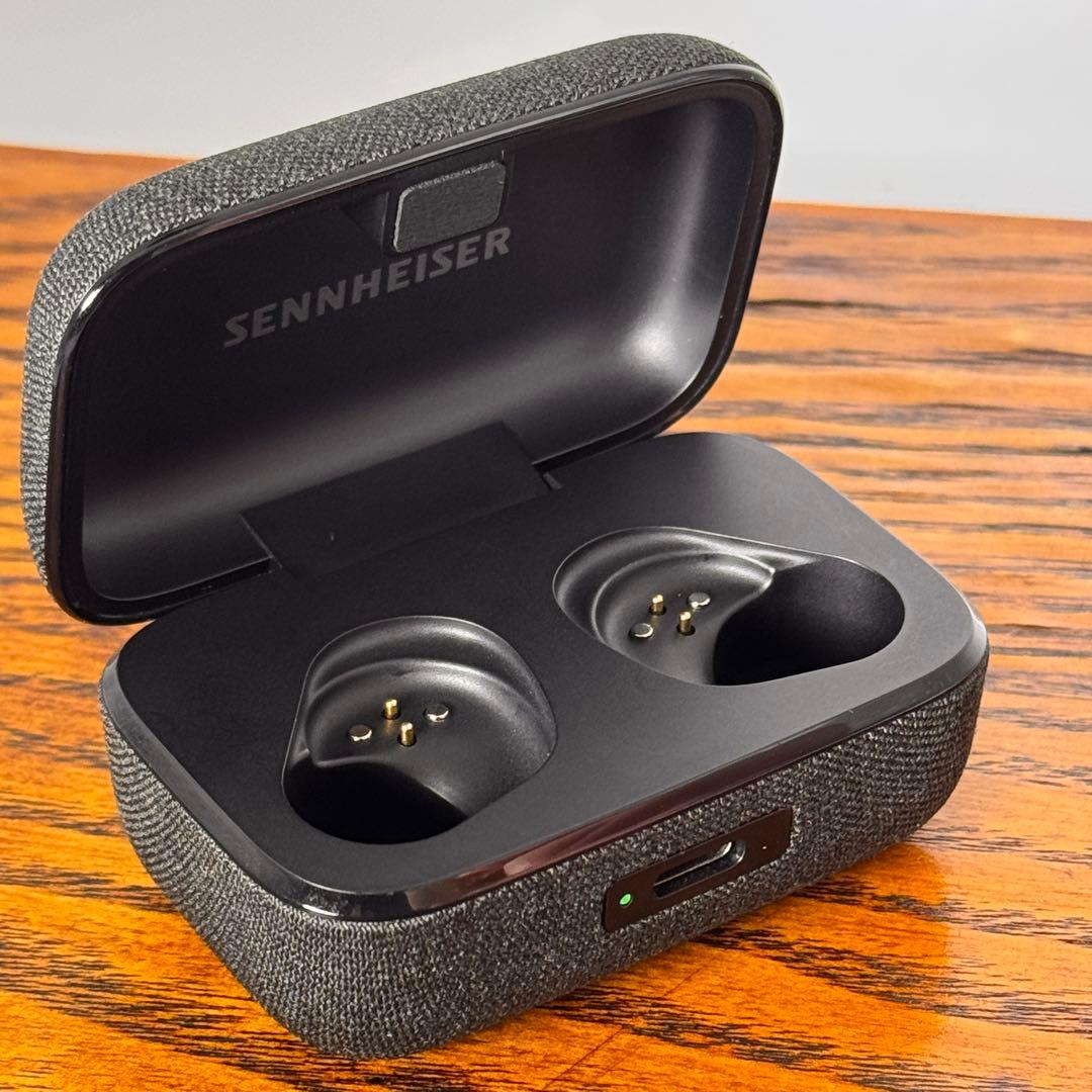 ゼンハイザーMomentum True Wireless 4 充電ケース