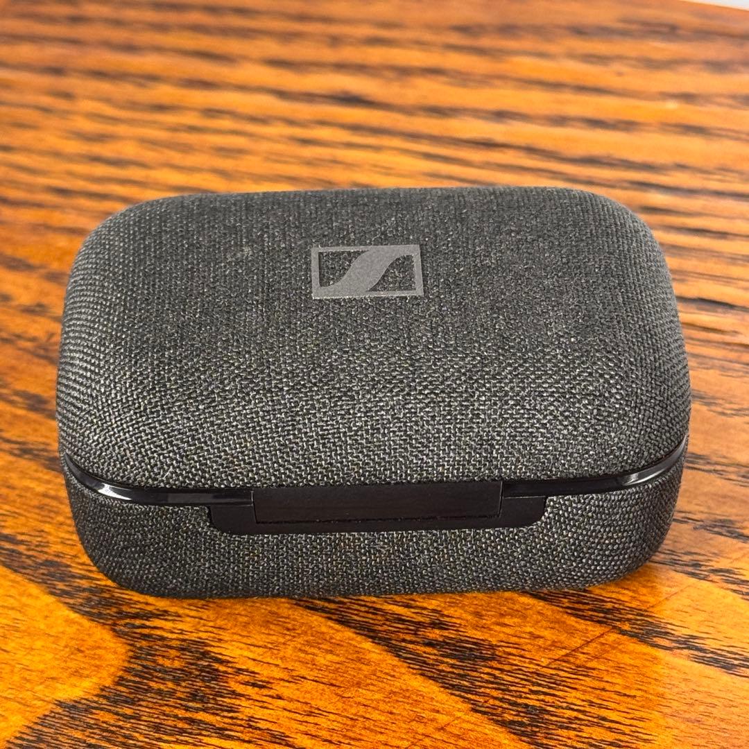 ゼンハイザーMomentum True Wireless 4 充電ケース