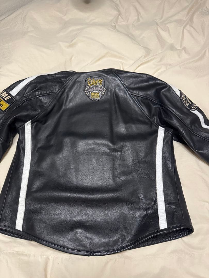 レザー バイカー用ジャケット パッチ付き
