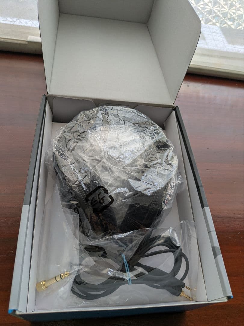 Sennheiser HD 560S ヘッドフォン