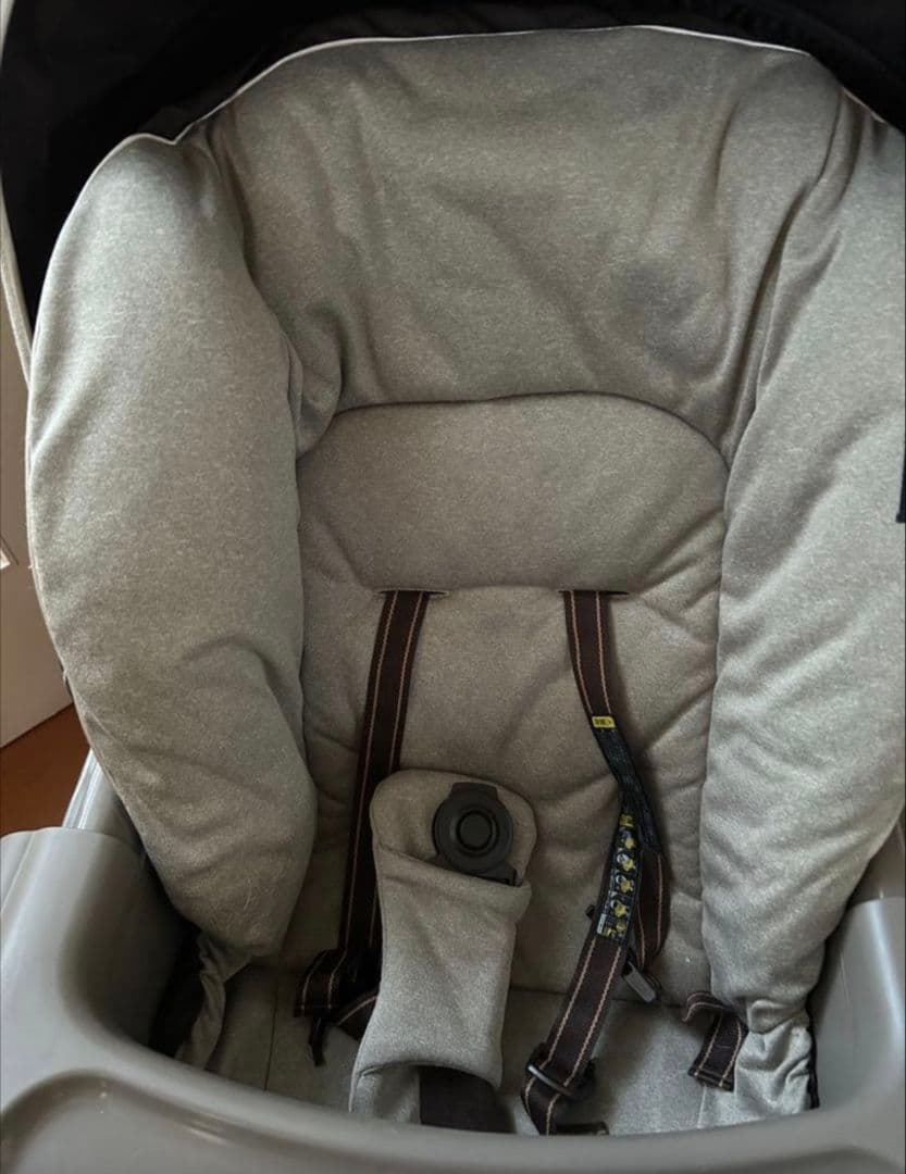 Conbi ネムリラ AUTO SWING BEDi EG（おやすみガード付き）