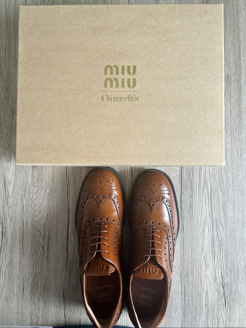 【新品未使用】miumiu×Church's ウイングチップ39 26cm相当