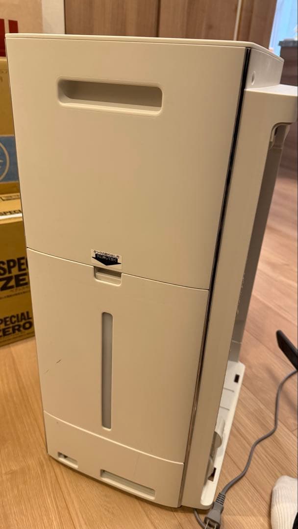 【即購入OK】シャープ 加湿空気清浄機 KI-P75YX-W 2022年製