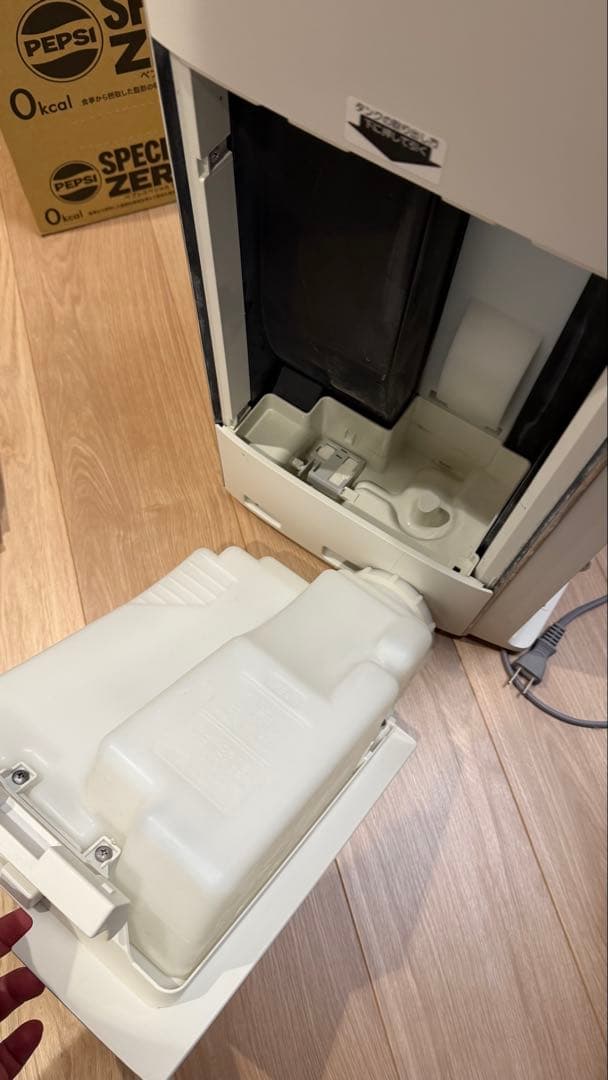 【即購入OK】シャープ 加湿空気清浄機 KI-P75YX-W 2022年製