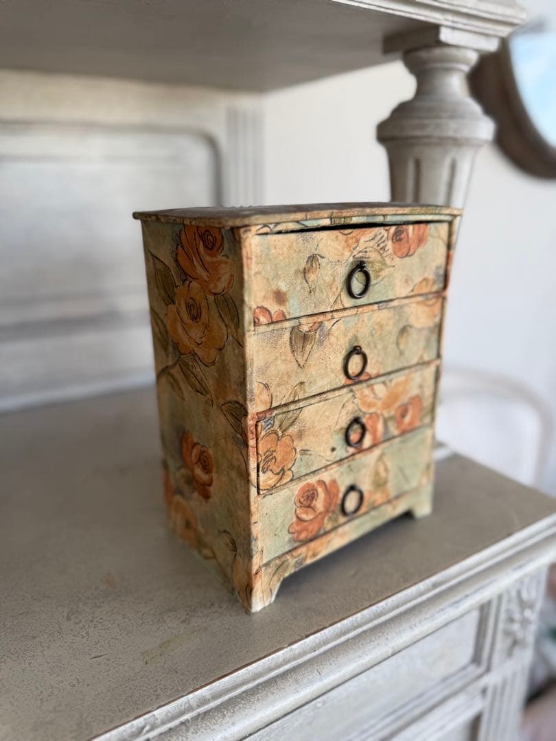 フランスアンティークカルトナージュドゥロワー抽斗引き出し薔薇柄シャビー