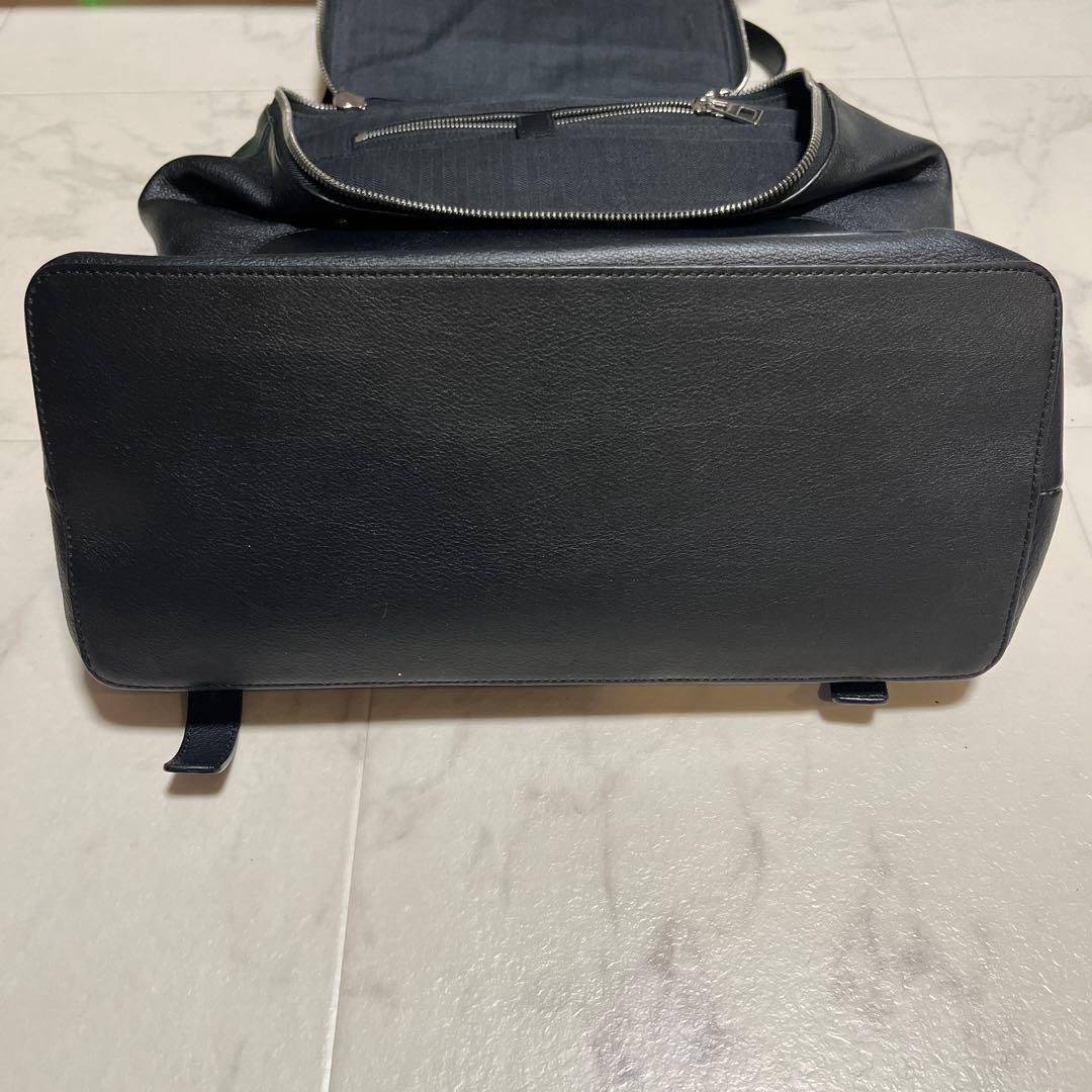 ロエベ バックパック　黒