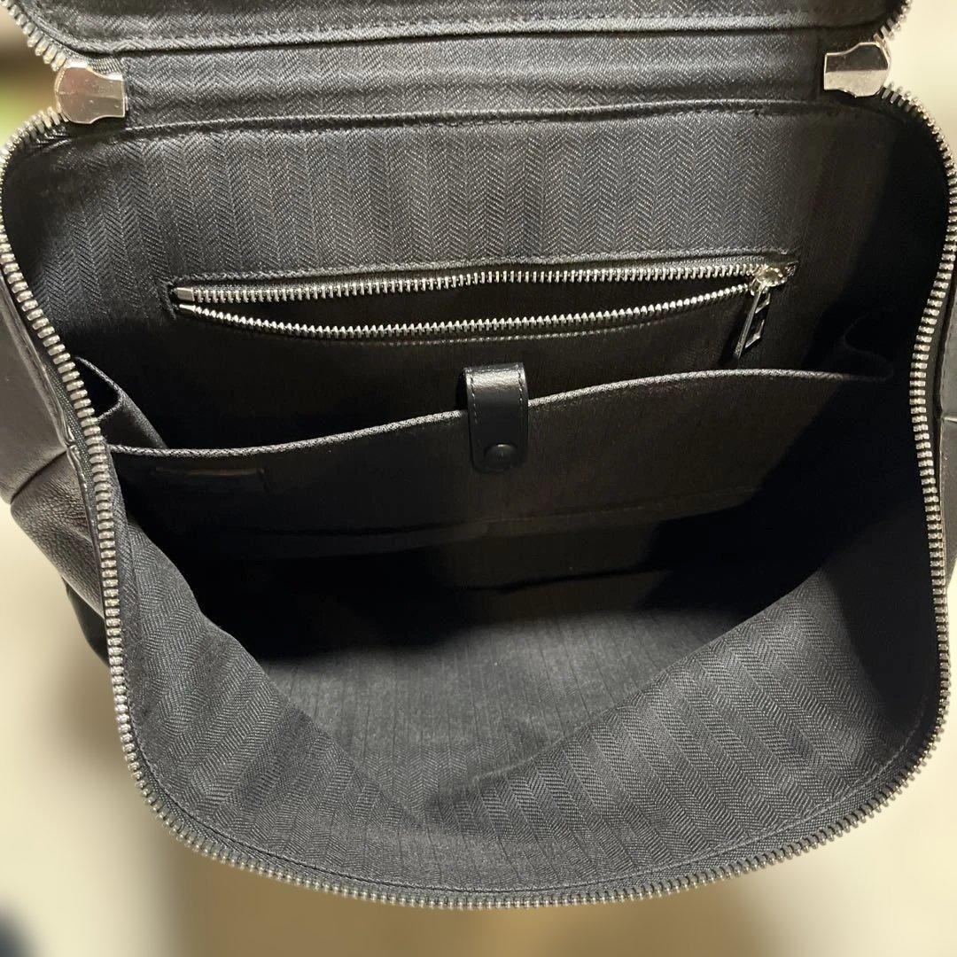 ロエベ バックパック　黒