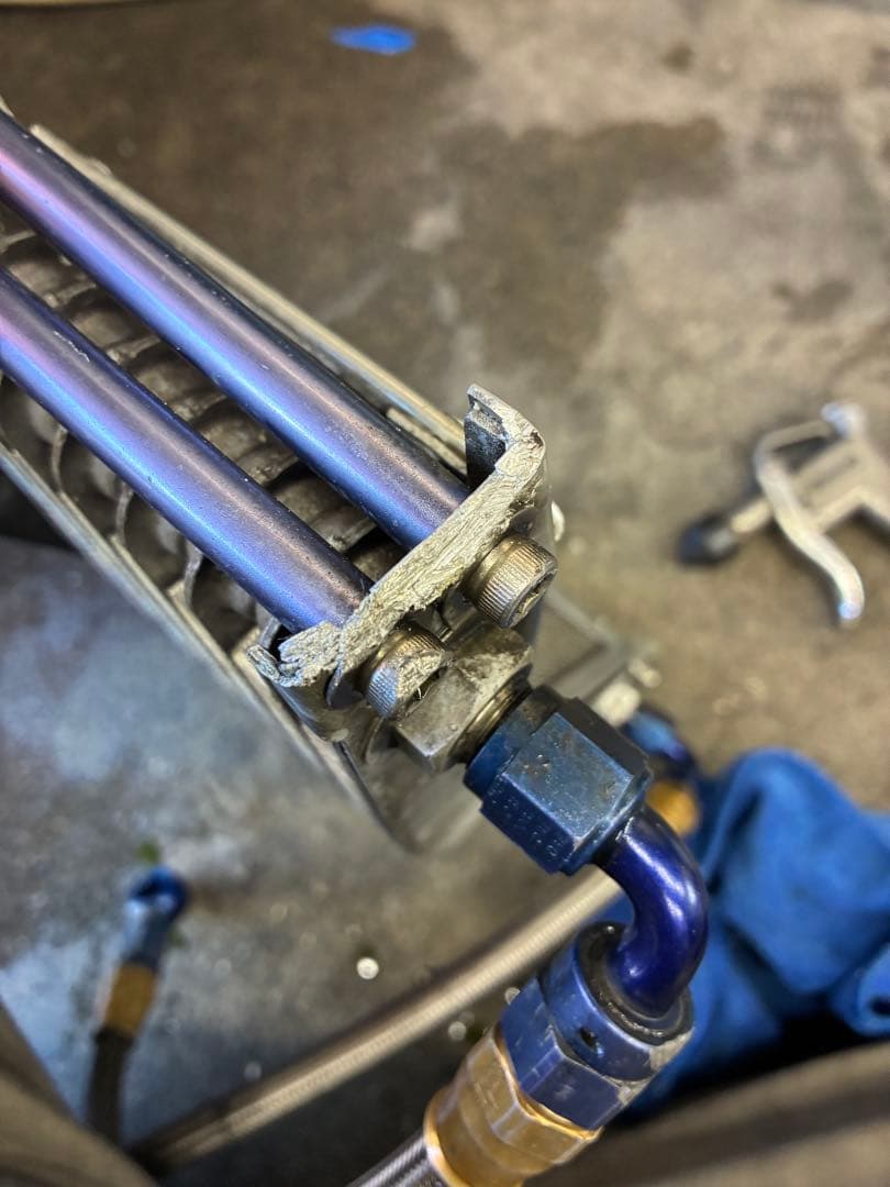 カワサキ ZRX1200R ZRX1100ラウンドオイルクーラー