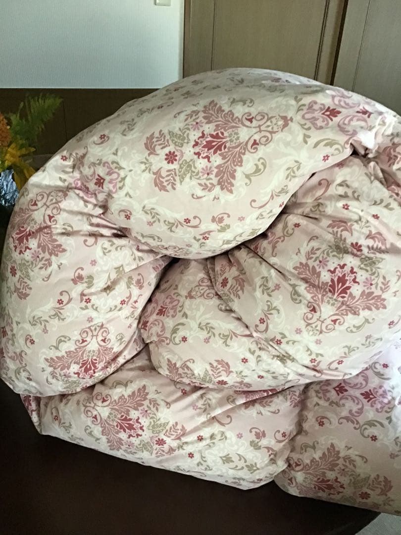 西川リビング 花柄 羽毛掛け布団 ピンク(シングル)