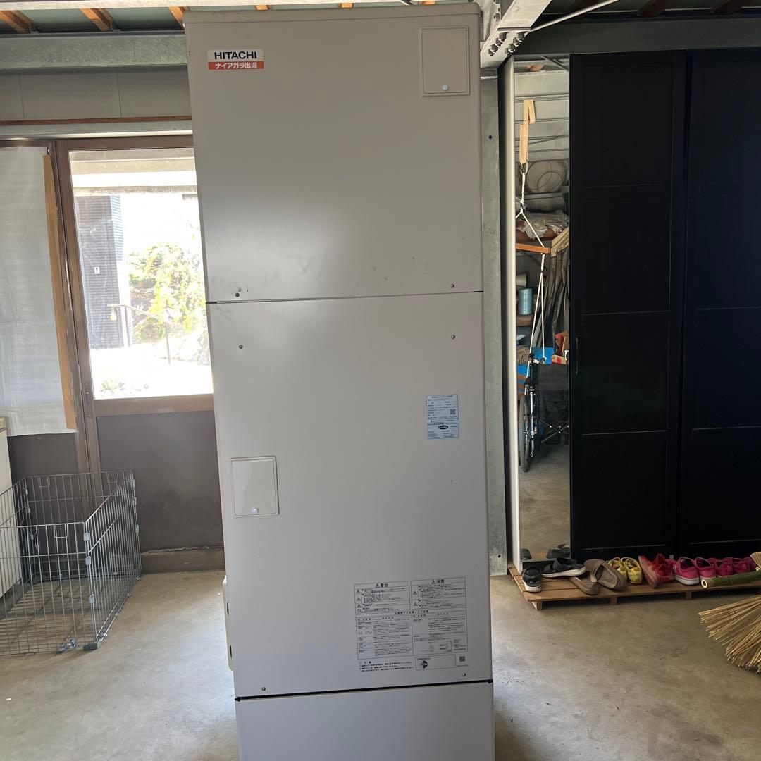 x*4様 HITACHI 家庭用ヒートポンプ給湯機 BHP-TAW46P1 エコ