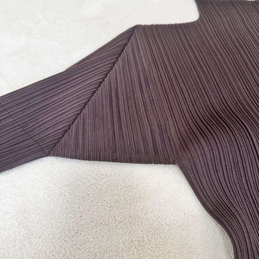 PLEATS PLEASE プリーツ　ブラウン　オーバーサイズ　長袖　ハイネック