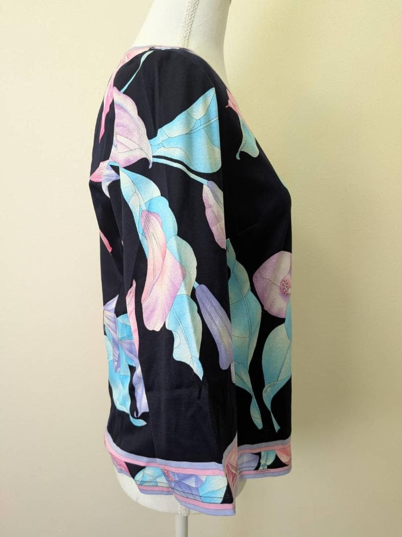 【未使用】LEONARD レオナール 紺 花柄 カットソー 40 綿 100％