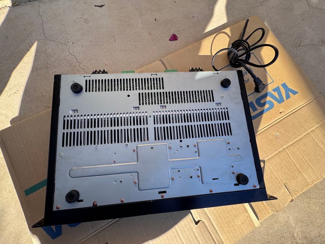 中古　Bose 4CHANNEL POWER AMPLIFIER 1200VI