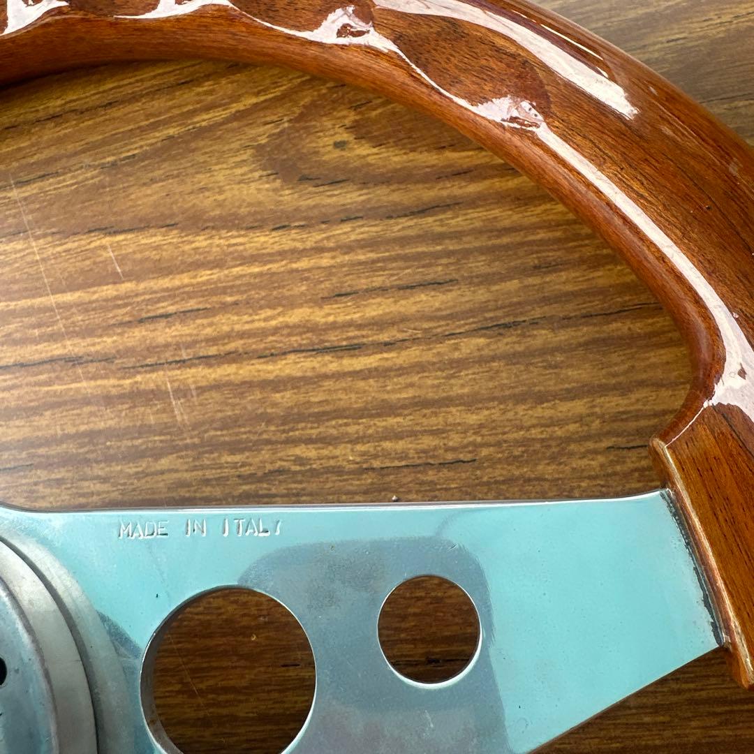 ウッド　ステアリングホイール アリゴーニ amigoui