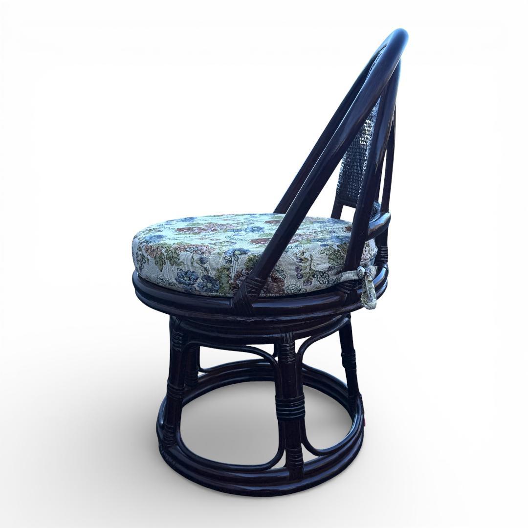 2点セット【新品】楽々ラタン 360度回転 座椅子 籐座椅子　座布団無し