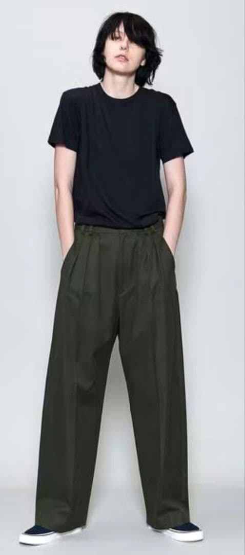 ６【roku】タックパンツ