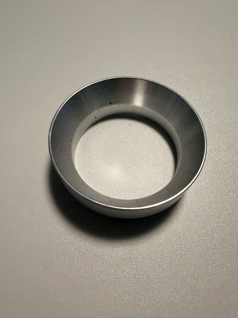 SALE De’Longhiエスプレッソメーカー デディカ アルテ EC885J