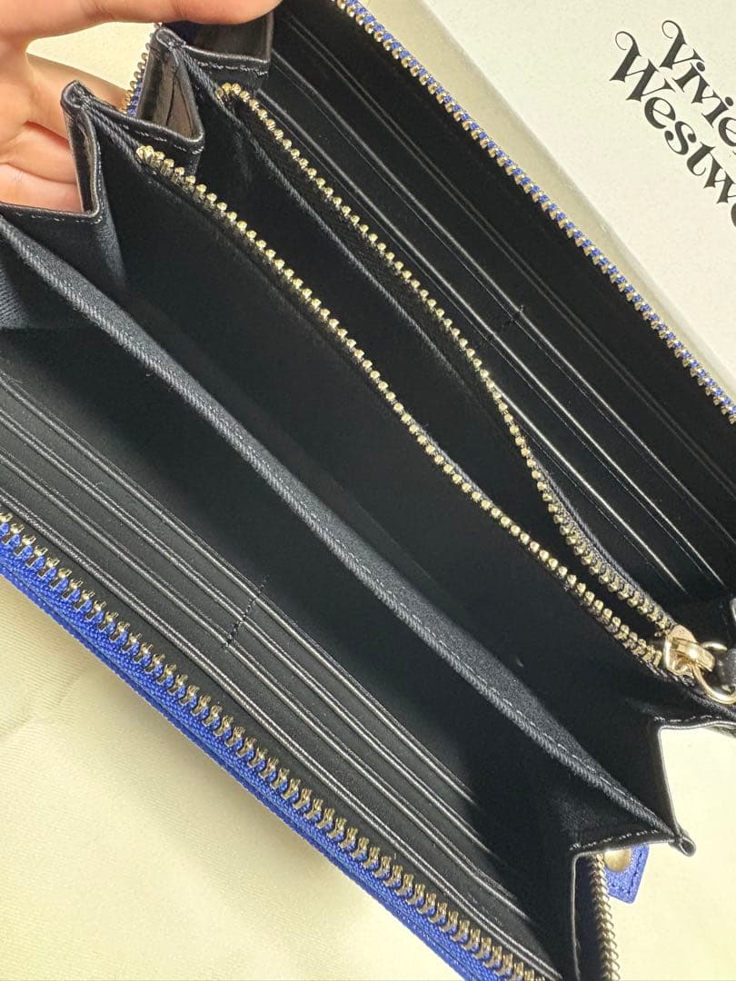 Vivienne Westwood 長財布 ブルー