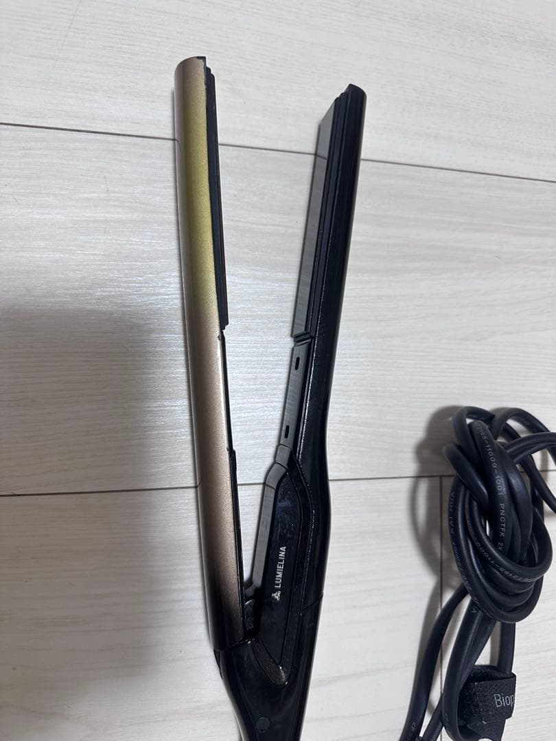 ジャンク ヘアビューロン 4D Plus ヘアアイロン 電源入らない 故障品