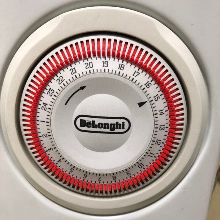 デロンギ　オイルヒーター【直接引き取り限定】