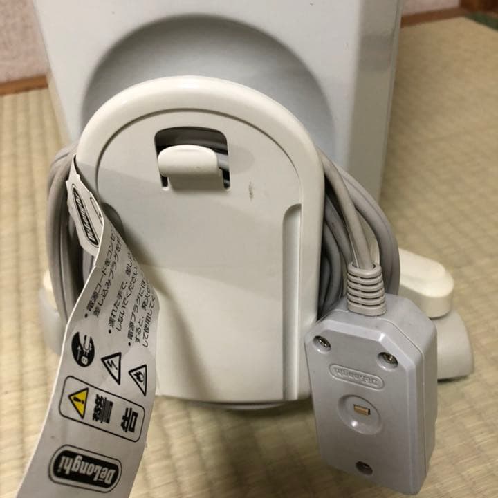 デロンギ　オイルヒーター【直接引き取り限定】
