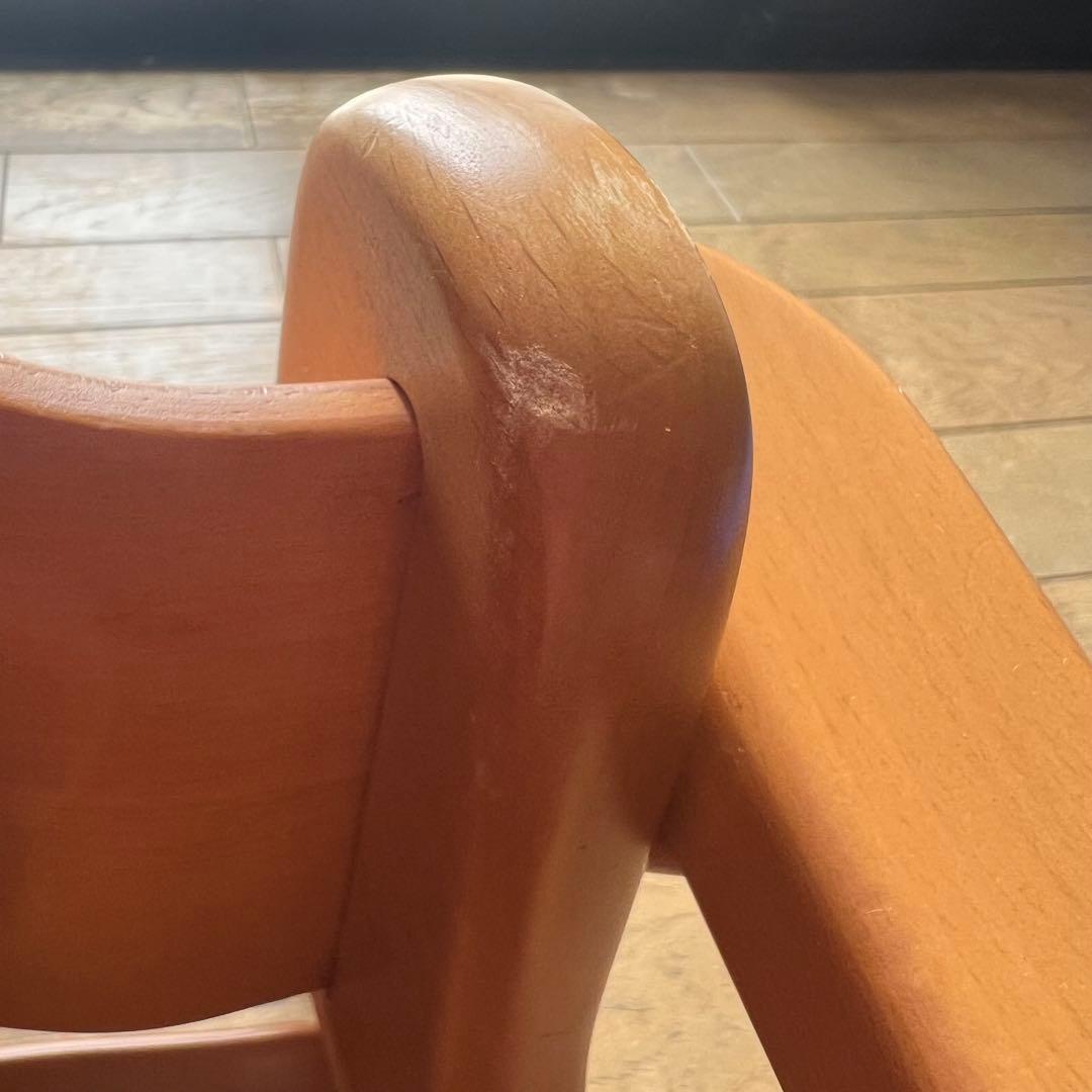 Combi 木製ベビーラック 安全ベルト付き