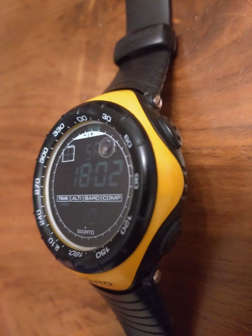超美品 SUUNTO VECTOR Yellow スント ベクター イエロー