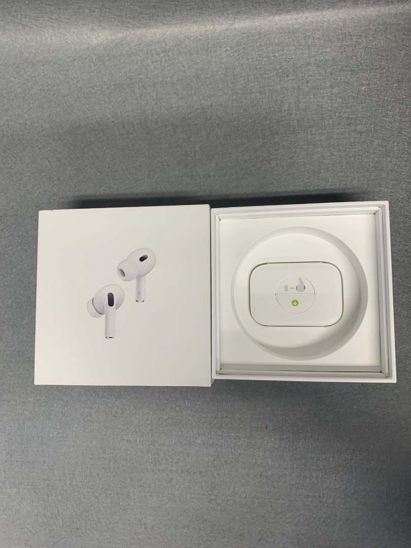 美品　AirPods Pro 第2世代　MTJV3/A