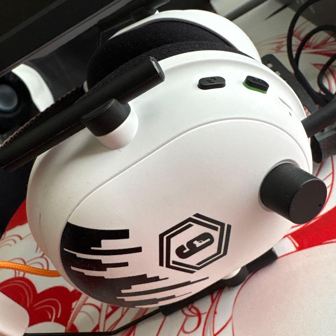 Razer BLACKSHARK V2 PRO ワイヤレスヘッドセット